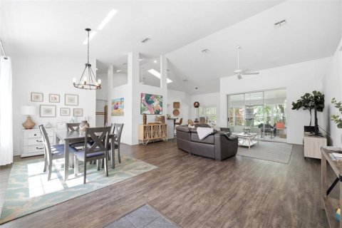 Villa ou maison à vendre à Crystal River, Floride: 3 chambres, 205.78 m2 № 2227034 - photo 6