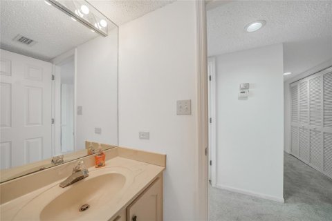 Condo in Punta Gorda, Florida, 3 bedrooms  № 1613728 - photo 19