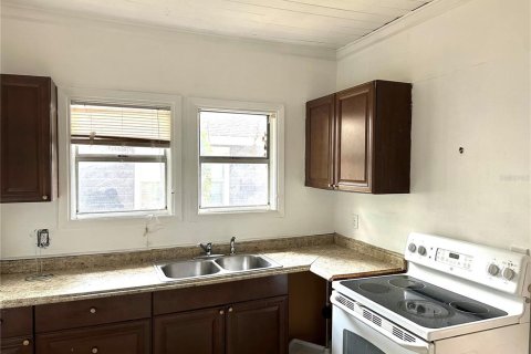 Immobilier commercial à vendre à Tampa, Floride: 164.44 m2 № 1902140 - photo 8