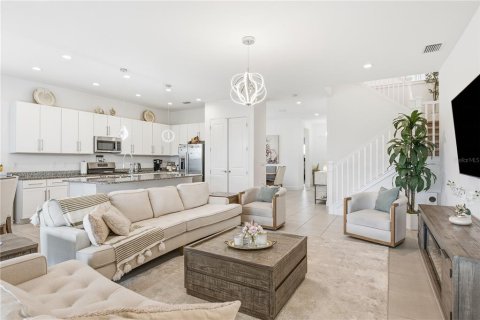 Villa ou maison à vendre à Wesley Chapel, Floride: 5 chambres, 307.23 m2 № 2408173 - photo 16