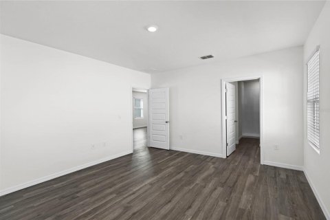 Casa en venta en Winter Haven, Florida, 3 dormitorios, 147.99 m2 № 2280094 - foto 13