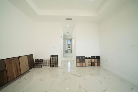 Casa en venta en Lehigh Acres, Florida, 3 dormitorios, 168.9 m2 № 1523446 - foto 19