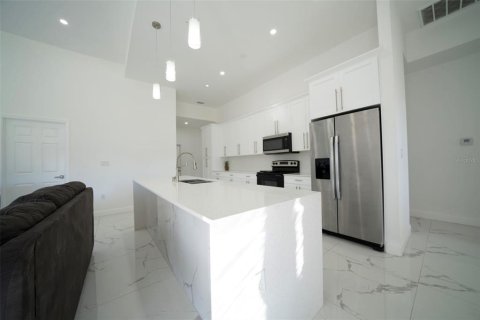 Casa en venta en Lehigh Acres, Florida, 3 dormitorios, 168.9 m2 № 1523446 - foto 9