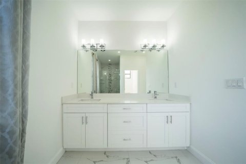 Casa en venta en Lehigh Acres, Florida, 3 dormitorios, 168.9 m2 № 1523446 - foto 22