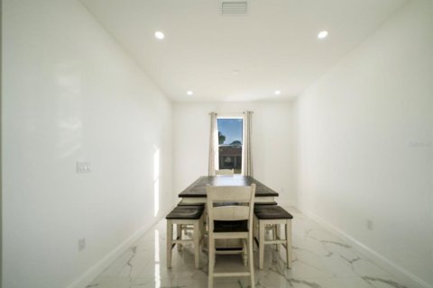 Casa en venta en Lehigh Acres, Florida, 3 dormitorios, 168.9 m2 № 1523446 - foto 16