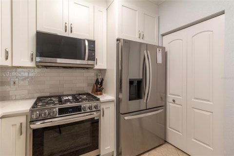 Copropriété à vendre à Clearwater, Floride: 2 chambres, 105.91 m2 № 1687551 - photo 12