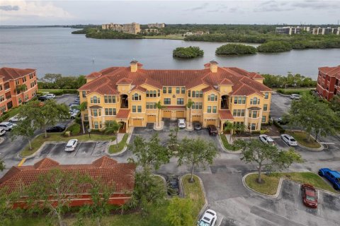 Copropriété à vendre à Clearwater, Floride: 2 chambres, 105.91 m2 № 1687551 - photo 1