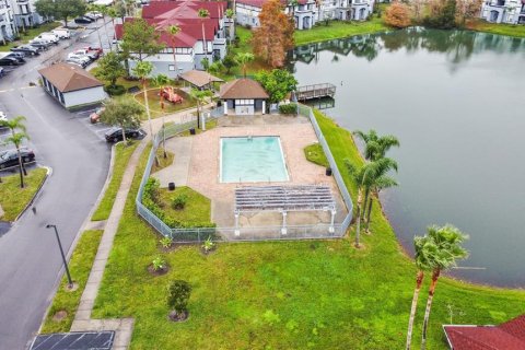 Condo in Orlando, Florida, 1 bedroom  № 2207292 - photo 10