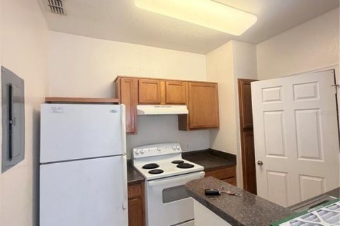 Condo in Orlando, Florida, 1 bedroom  № 2207292 - photo 5