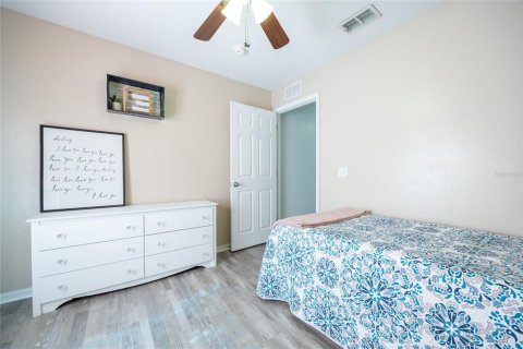House in Alachua, Florida 3 bedrooms, 130.99 sq.m. № 1680623 - photo 25