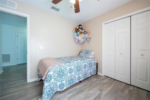 House in Alachua, Florida 3 bedrooms, 130.99 sq.m. № 1680623 - photo 24