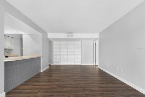 Copropriété à vendre à Saint Petersburg, Floride: 1 chambre, 62.71 m2 № 1651904 - photo 23