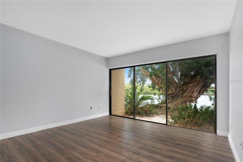 Copropriété à vendre à Saint Petersburg, Floride: 1 chambre, 62.71 m2 № 1651904 - photo 3