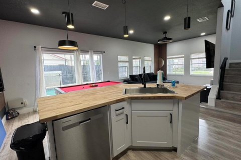 Townhouse in Kissimmee, Florida 4 bedrooms, 151.99 sq.m. № 2392648 - photo 10