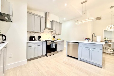 Villa ou maison à louer à Davenport, Floride: 4 chambres, 155.43 m2 № 2410233 - photo 5