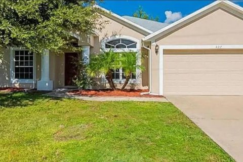 Villa ou maison à Kissimmee, Floride 4 chambres, 204.01 m2 № 2197024