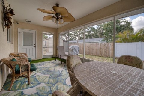 House in Venice, Florida 3 bedrooms, 159.51 sq.m. № 2102968 - photo 19