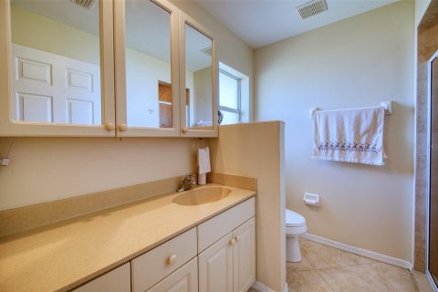 House in Venice, Florida 3 bedrooms, 159.51 sq.m. № 2102968 - photo 9