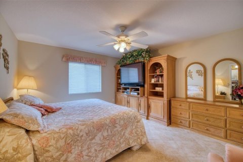 House in Venice, Florida 3 bedrooms, 159.51 sq.m. № 2102968 - photo 7