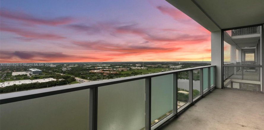 Condo à Sunrise, Floride, 2 chambres № 1957391