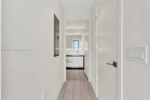 Copropriété à louer à Sunrise, Floride: 2 chambres, 85.47 m2 № 1957391 - photo 13