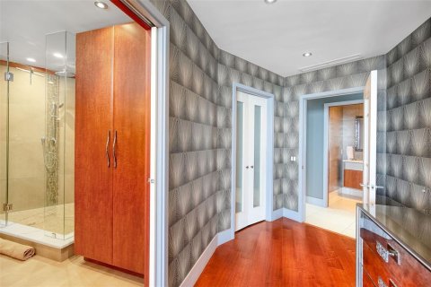 Condominio en venta en Saint Petersburg, Florida, 2 dormitorios, 218.69 m2 № 1911420 - foto 21