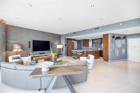 Condominio en venta en Saint Petersburg, Florida, 2 dormitorios, 218.69 m2 № 1911420 - foto 7