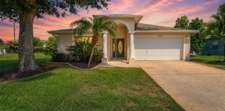 Villa ou maison à Sun City Center, Floride 3 chambres, 160.91 m2 № 2209632