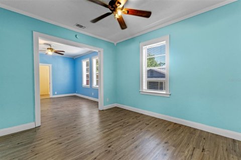 Commercial property in Daytona Beach, Florida 6 bedrooms, 298.59 sq.m. № 1849567 - photo 6