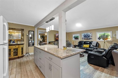 Commercial property in Daytona Beach, Florida 6 bedrooms, 298.59 sq.m. № 1849567 - photo 22