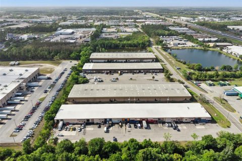 Commercial property in Orlando, Florida № 2121187 - photo 20