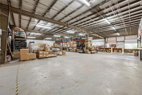Commercial property in Orlando, Florida № 2121187 - photo 16