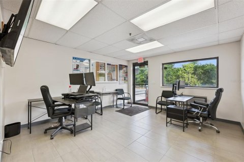 Commercial property in Orlando, Florida № 2121187 - photo 10