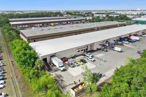 Commercial property in Orlando, Florida № 2121187 - photo 25