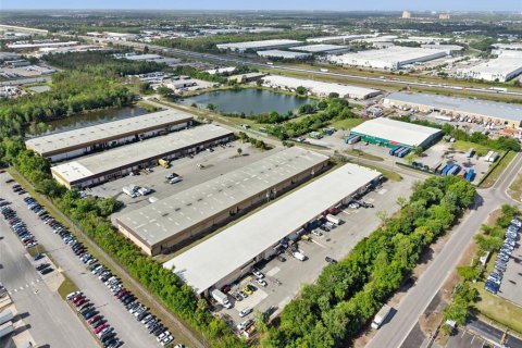 Commercial property in Orlando, Florida № 2121187 - photo 24