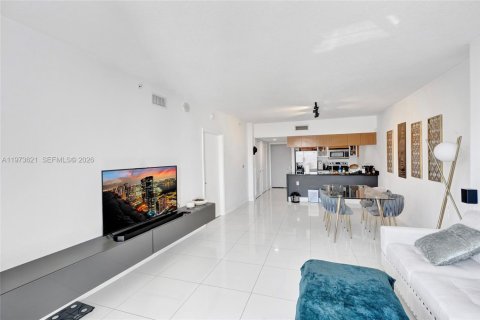 Купить кондоминиум в Майами, Флорида 1 спальня, 76.27м2, № 2041330 - фото 18