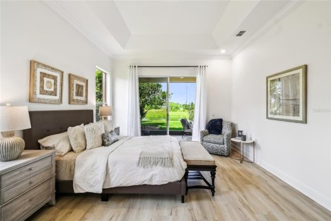 House in Poinciana, Florida 3 bedrooms, 228.91 sq.m. № 1690421 - photo 30