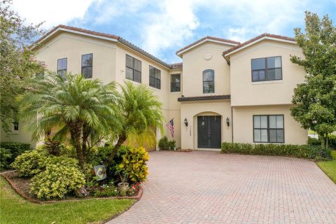 House in Orlando, Florida 4 bedrooms, 414.34 sq.m. № 1837366 - photo 2