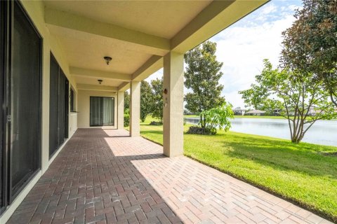 House in Orlando, Florida 4 bedrooms, 414.34 sq.m. № 1837366 - photo 30