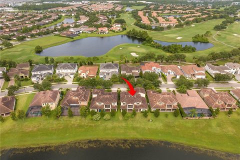 House in Orlando, Florida 4 bedrooms, 414.34 sq.m. № 1837366 - photo 8