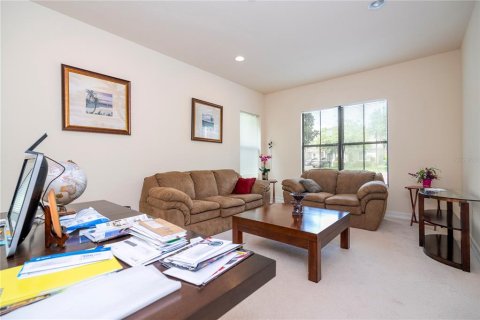 House in Orlando, Florida 4 bedrooms, 414.34 sq.m. № 1837366 - photo 25