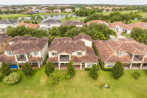 House in Orlando, Florida 4 bedrooms, 414.34 sq.m. № 1837366 - photo 10