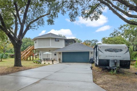 House in Eustis, Florida 2 bedrooms, 163.32 sq.m. № 1734554 - photo 10