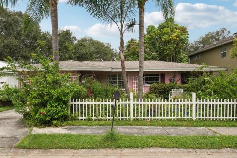 Villa ou maison à vendre à Safety Harbor, Floride: 3 chambres, 124.67 m2 № 1914191 - photo 1