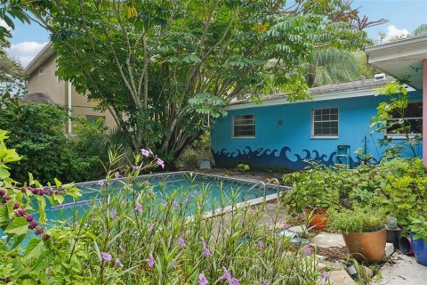 House in Safety Harbor, Florida 3 bedrooms, 124.67 sq.m. № 1914191 - photo 20