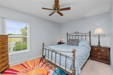 Condo in New Port Richey, Florida, 2 bedrooms № 2203257 - photo 21