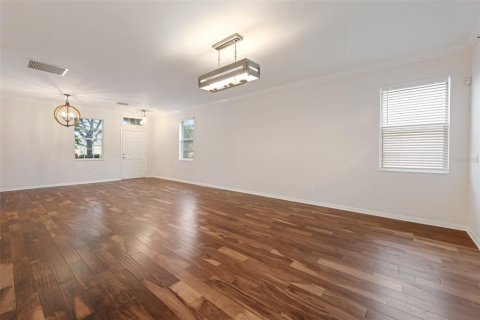 Villa ou maison à vendre à Lakewood Ranch, Floride: 4 chambres, 173.54 m2 № 2412605 - photo 8