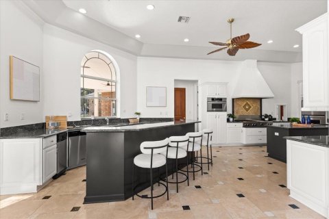 Villa ou maison à vendre à Sanford, Floride: 8 chambres, 1114.83 m2 № 2142770 - photo 28