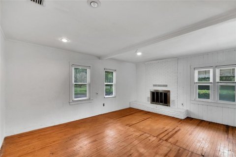 House in Tampa, Florida 4 bedrooms, 153.85 sq.m. № 1907887 - photo 12