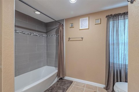 Casa en venta en Lutz, Florida, 5 dormitorios, 387.03 m2 № 2121170 - foto 19
